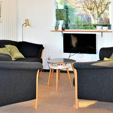 Nyaraló 6 Person In Hadsund